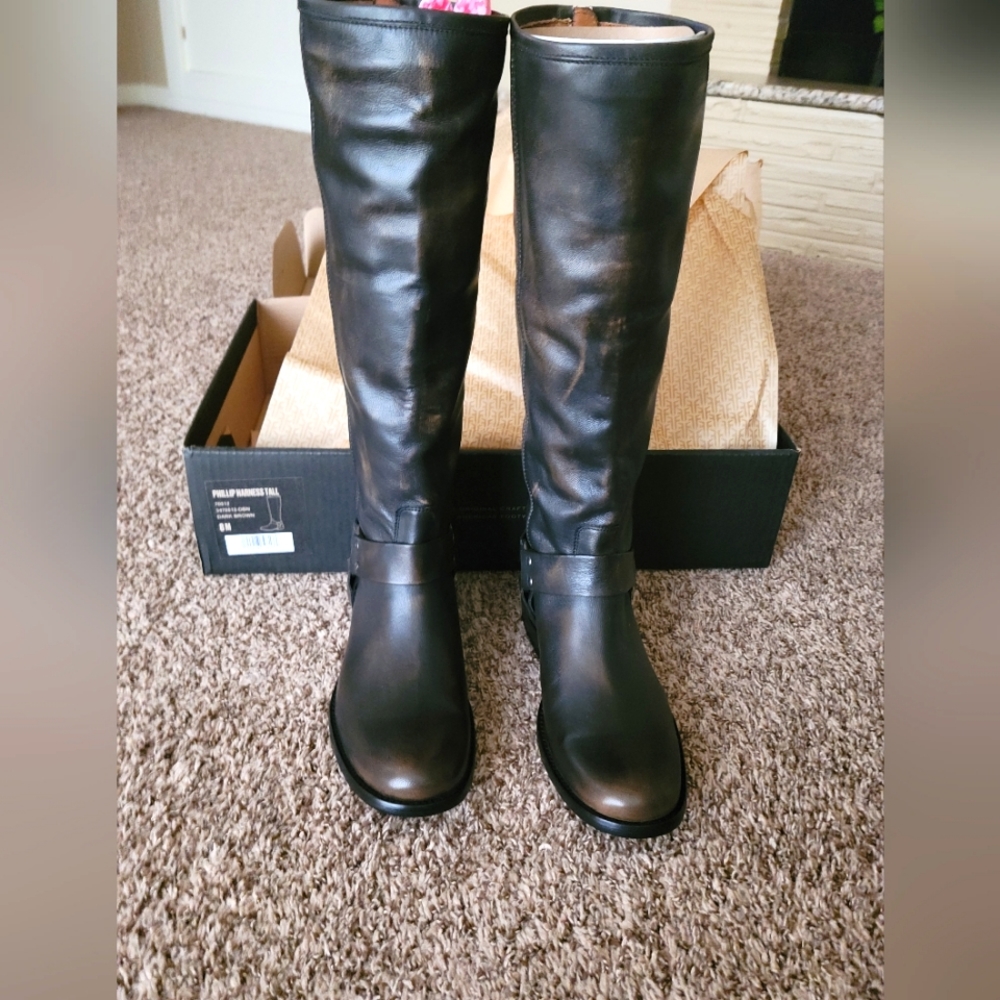 NWT Phillip Harness Tall Dark brown boots.